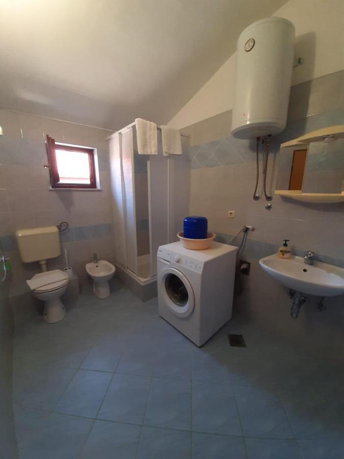 Apartments Ivanka Стариград-Пакленица Екстериор снимка