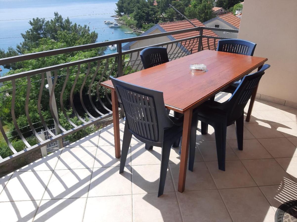Apartments Ivanka Стариград-Пакленица Екстериор снимка