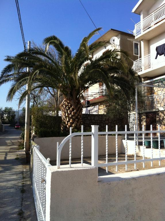 Apartments Ivanka Стариград-Пакленица Екстериор снимка