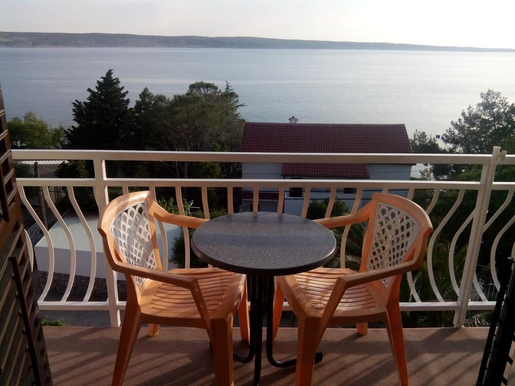 Apartments Ivanka Стариград-Пакленица Екстериор снимка